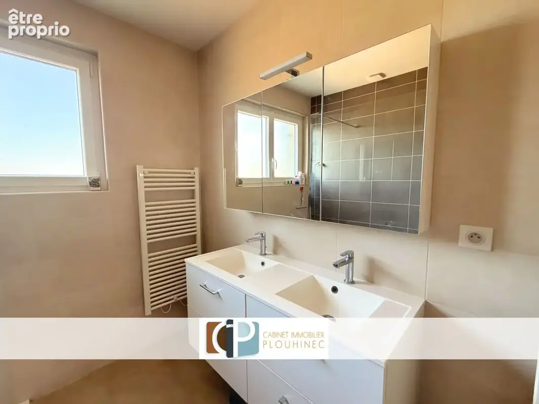 Maison à vendre   Flacé-lès-Mâcon   138 m2   Terrain clos et arboré de près de 900 m2. - photo 34