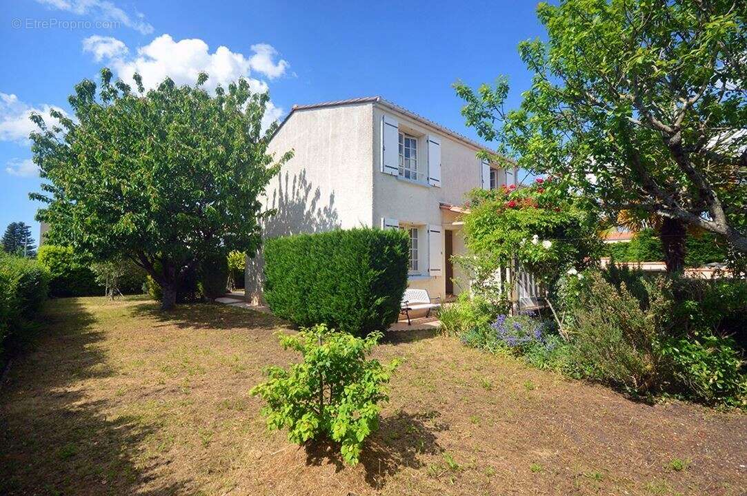 Maison à SAINT-GEORGES-DE-DIDONNE