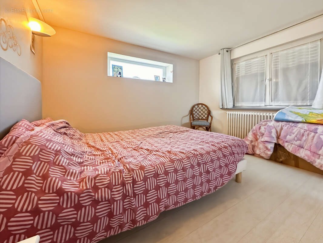 Maison à BARBEZIEUX-SAINT-HILAIRE