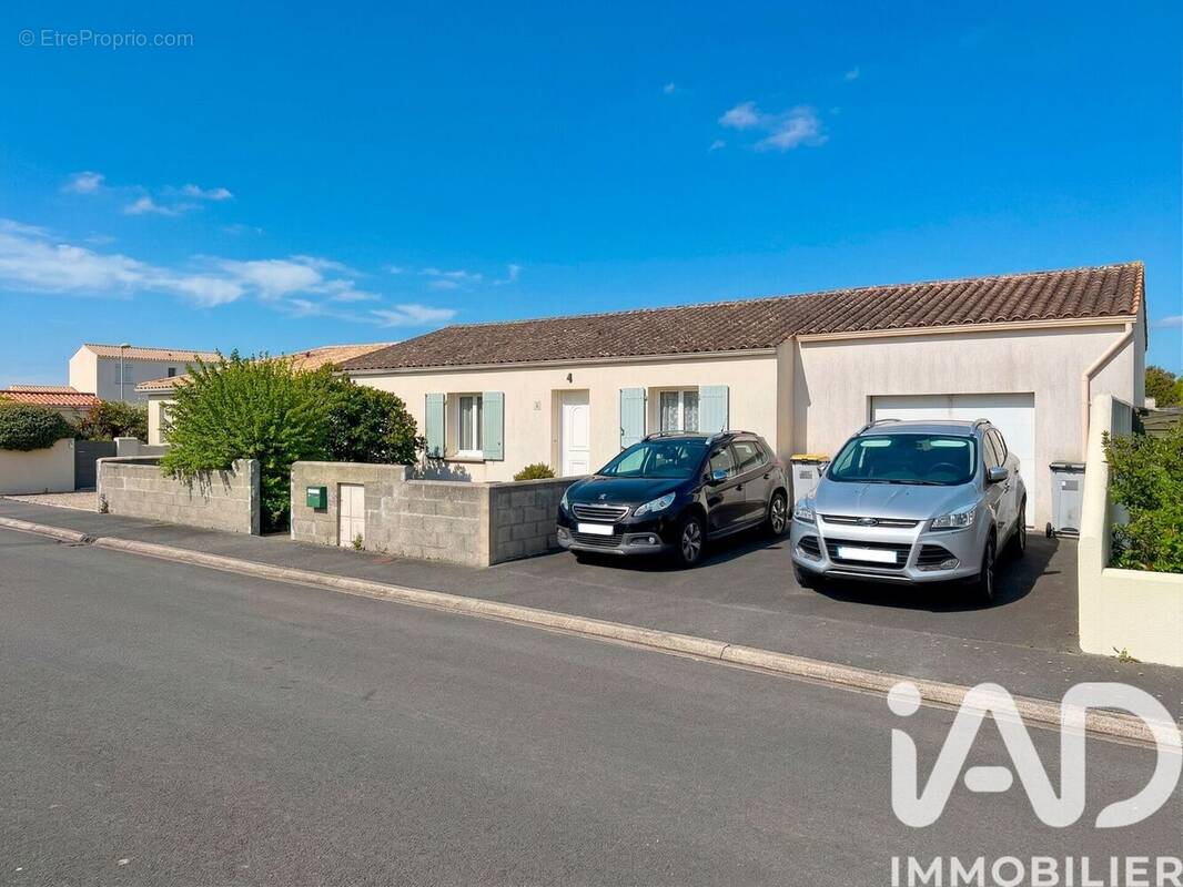 Photo 1 - Maison à AIGREFEUILLE-D'AUNIS