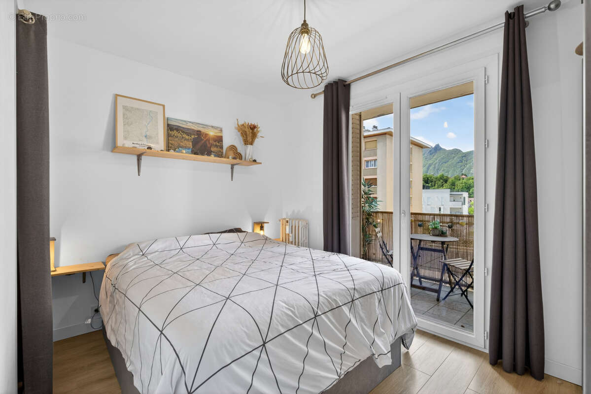 Appartement à AIX-LES-BAINS