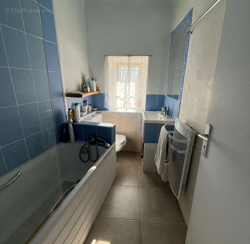 Maison à SAINT-LAURENT-DE-LA-CABRERISSE