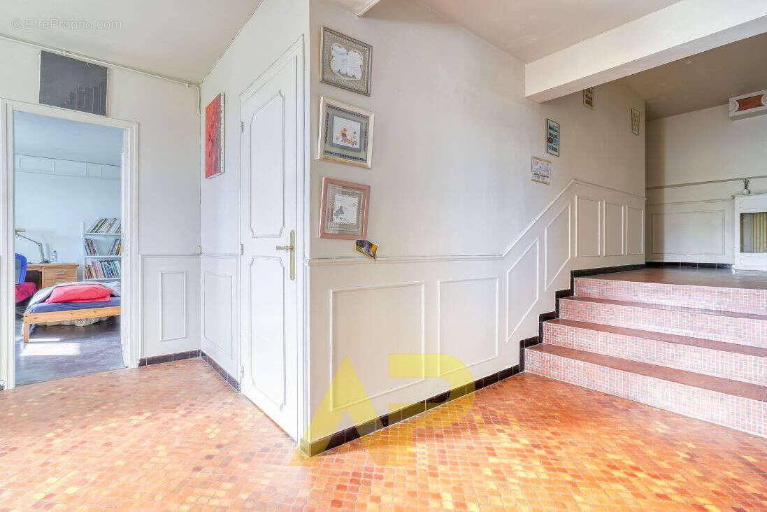 Maison à LE PLESSIS-ROBINSON