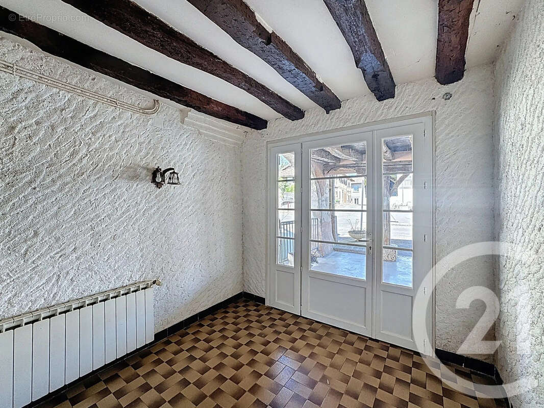 Maison à MAUVEZIN