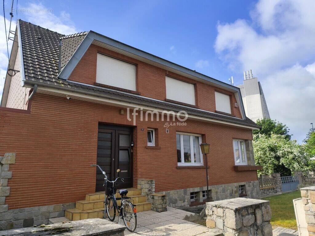 Maison à ACHICOURT