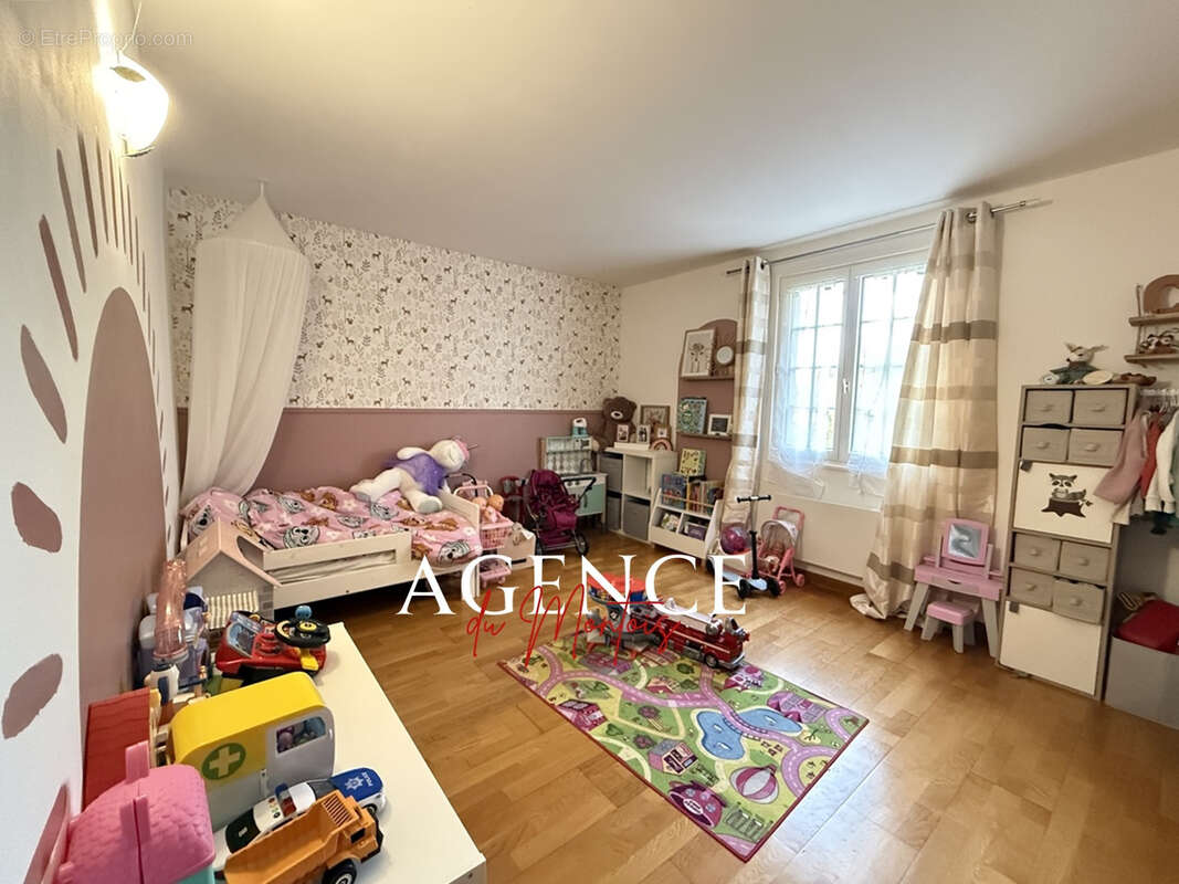 Maison à DONNEMARIE-DONTILLY