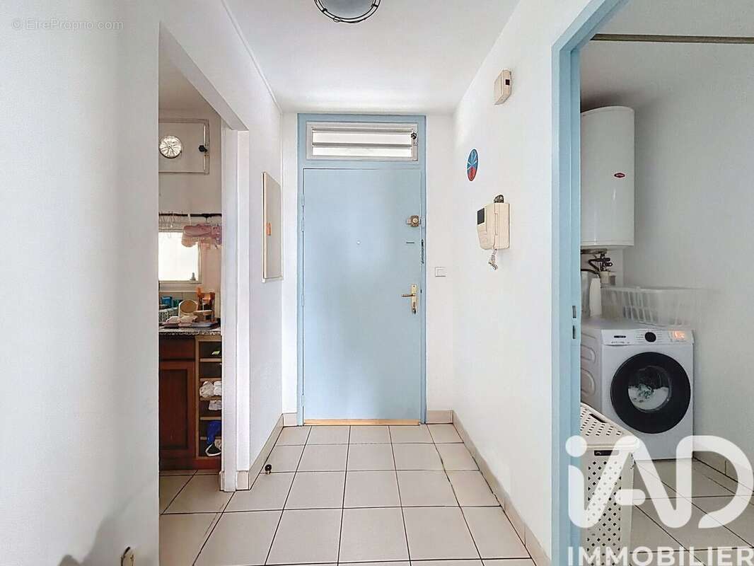 Photo 9 - Appartement à SAINT-DENIS