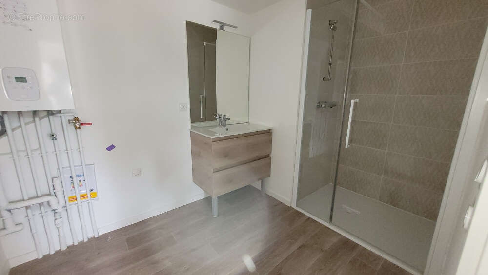 Appartement à CORMELLES-LE-ROYAL