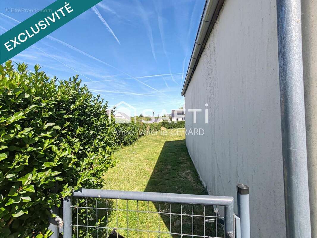 Photo 9 - Maison à FOUGEROLLES-DU-PLESSIS