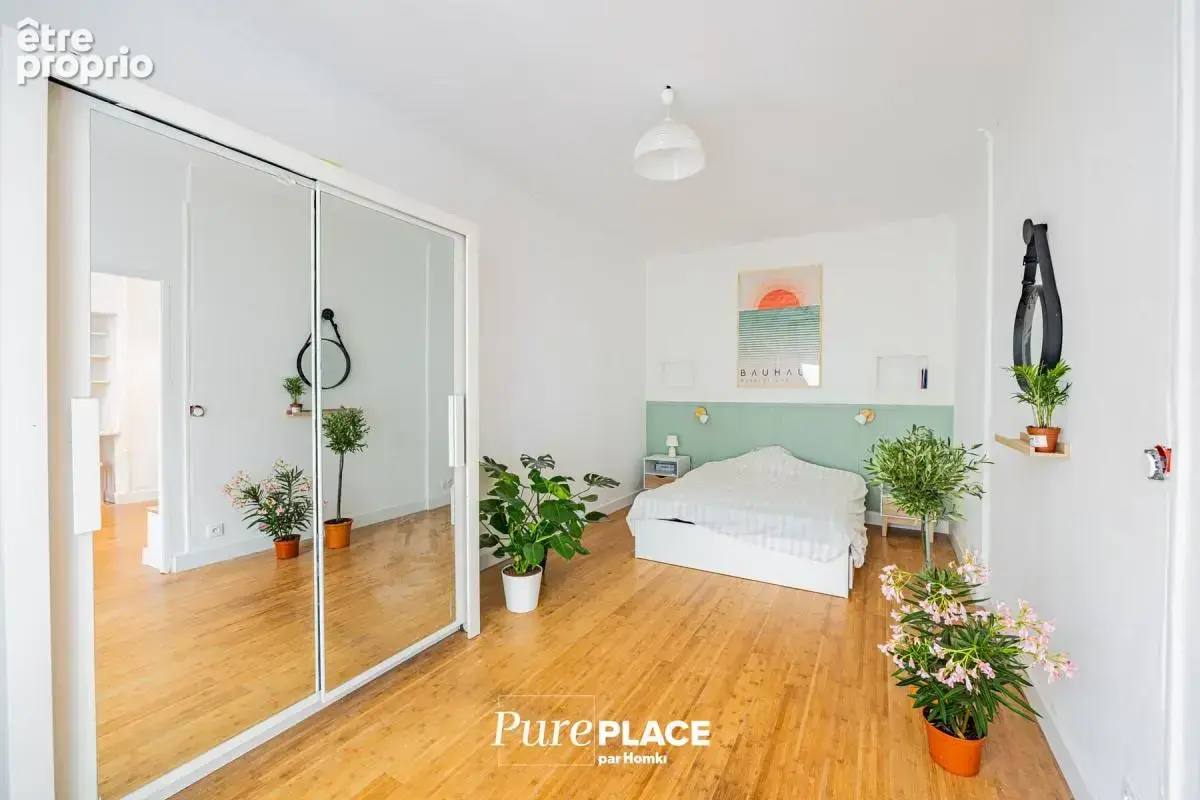 Appartement rénové 92 m²à Paris 75011, Rue Guénot - photo 10