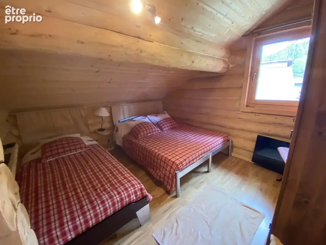 SUPERBOLQUERE - Vente Joli chalet en fustes dans la forêt - photo 12
