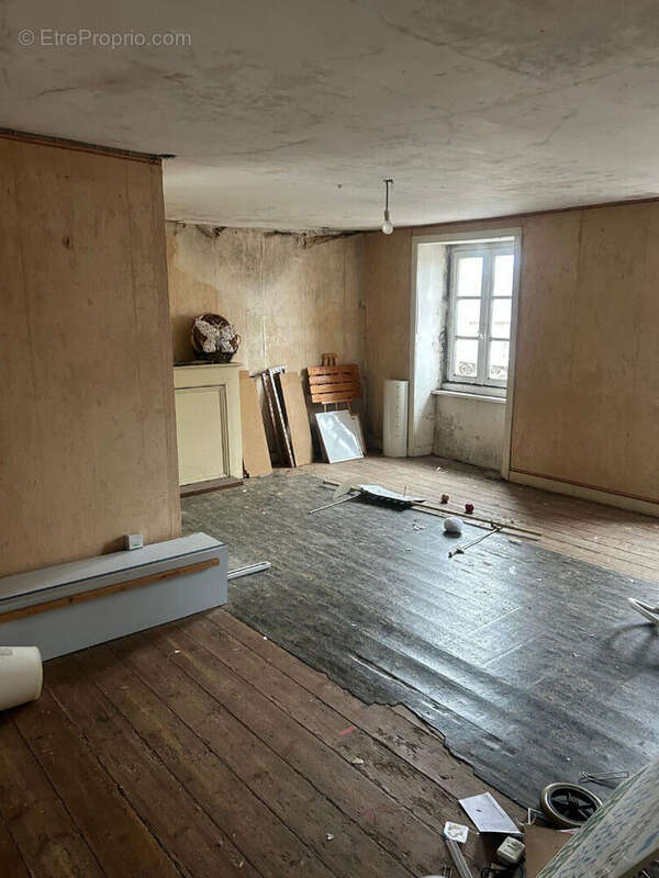 Immeuble en pierre au coeur de Plouézec avec local commercial - photo 10