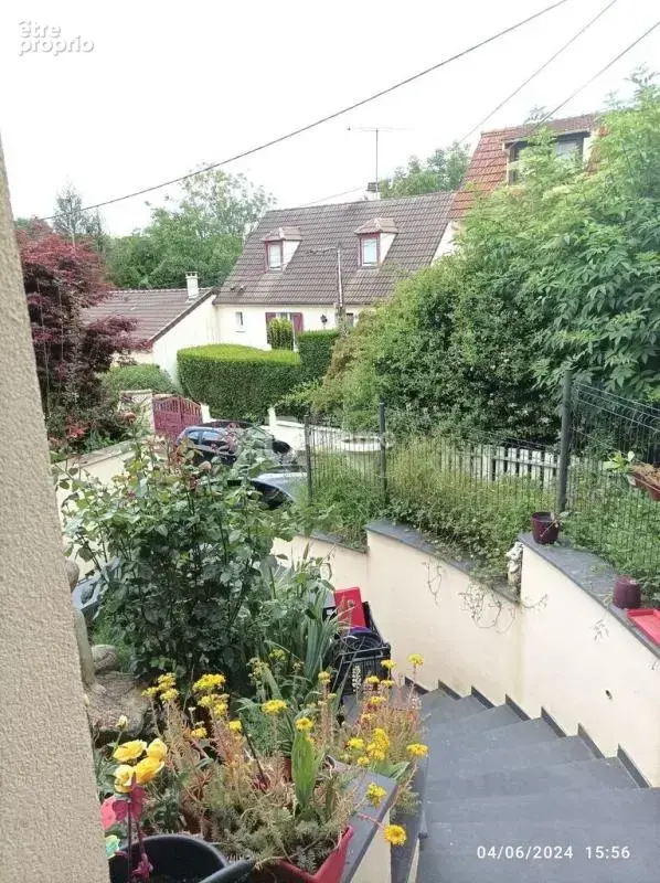 Maison spacieuse et contemporaine dans un quartier résidentiel - photo 2