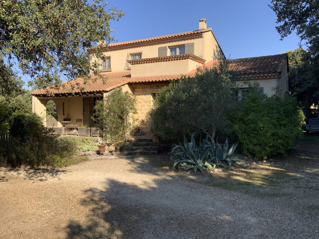 Maison à UZES