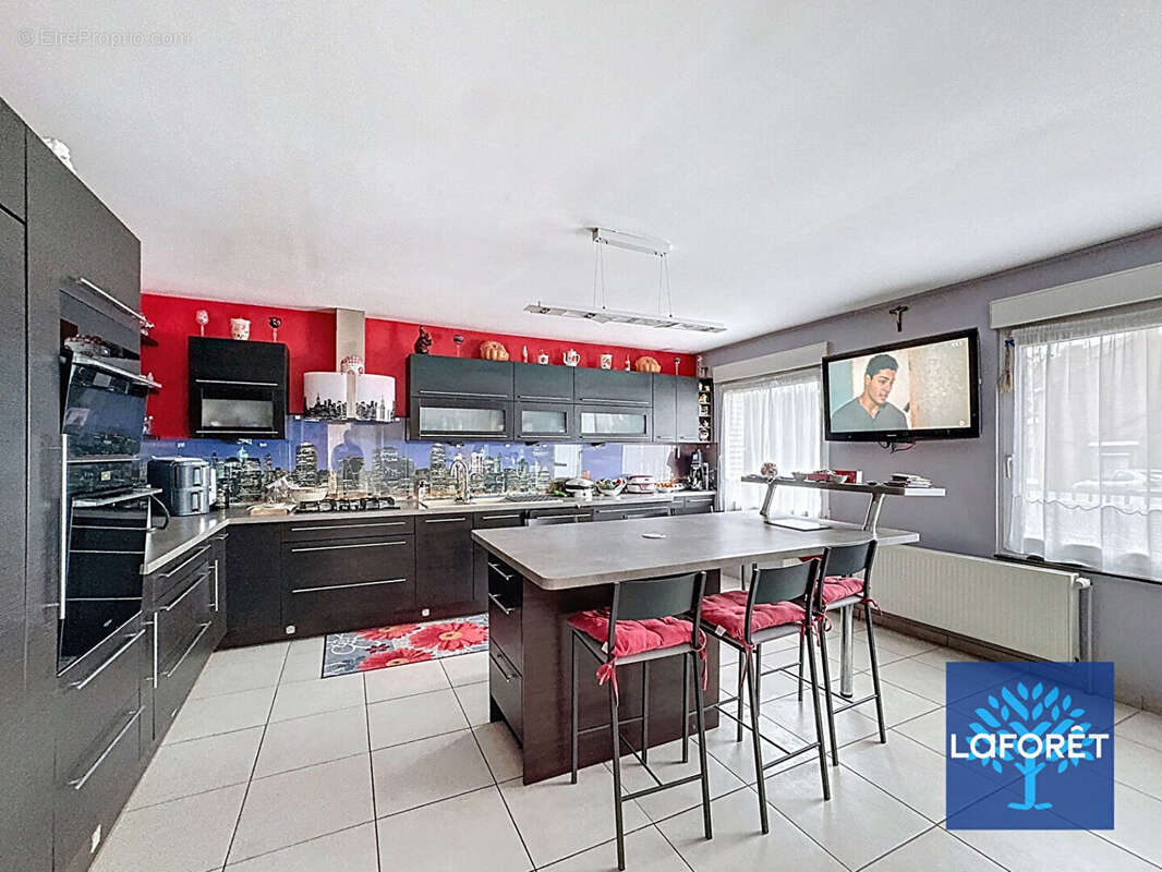 Maison à FACHES-THUMESNIL