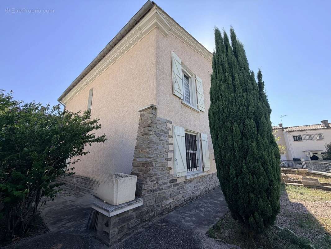 Belle maison familiale de 4 chambres, proche de toutes les commodités - photo 14