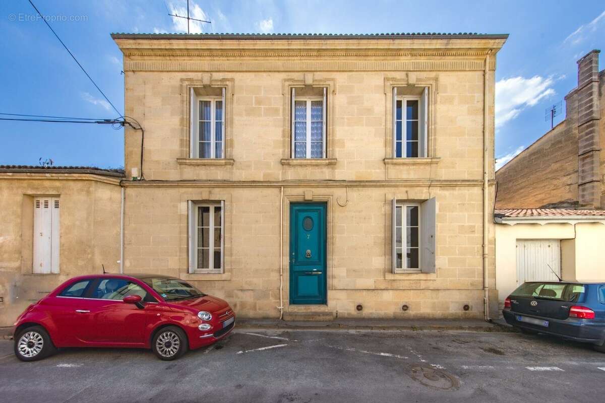Maison 201 m² à Barsac  - photo 3