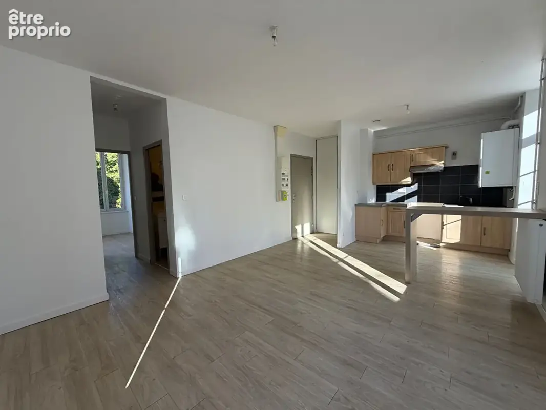 Appartement Lons Le Saunier 2 pièce(s) 42.46 m2/1 chambre - photo 1