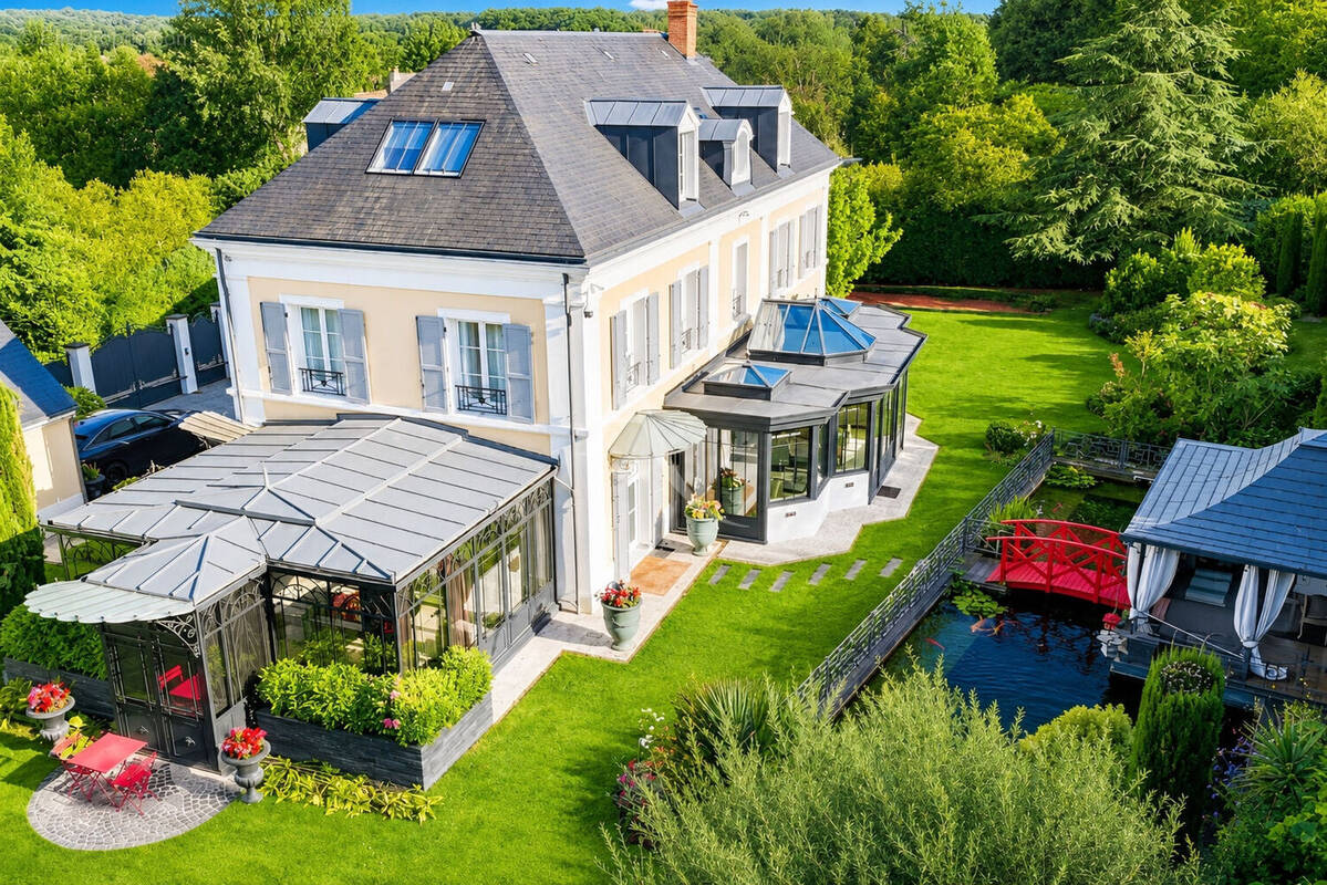 Maison à MAGNY-LE-HONGRE