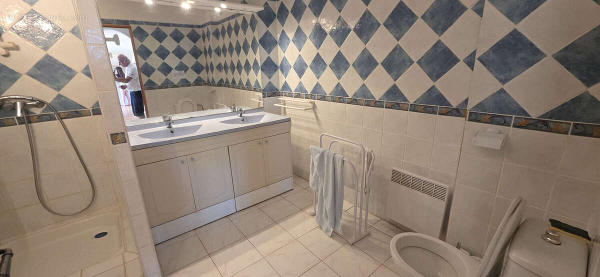 Maison à LES ISSAMBRES