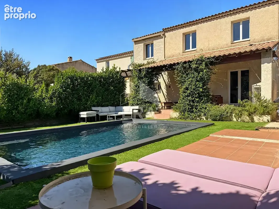 Photo Maison à Simiane-Collongue au prix de 529 000€