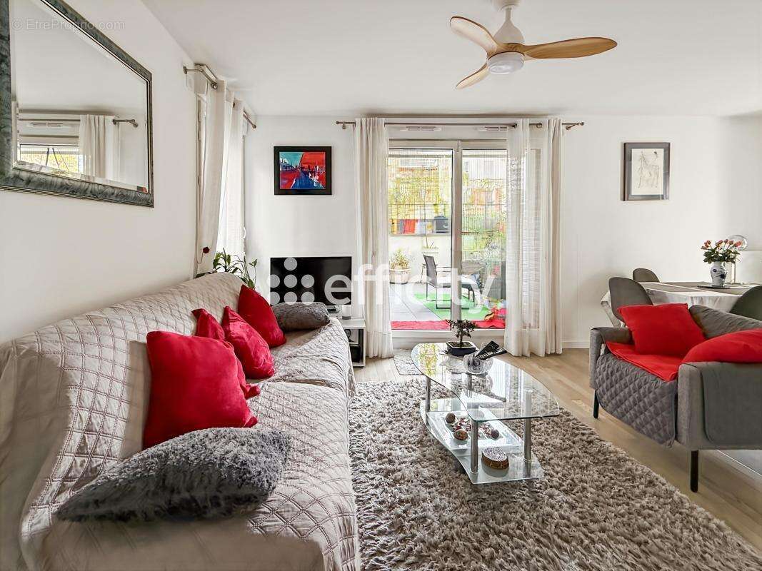 Appartement à ASNIERES-SUR-SEINE