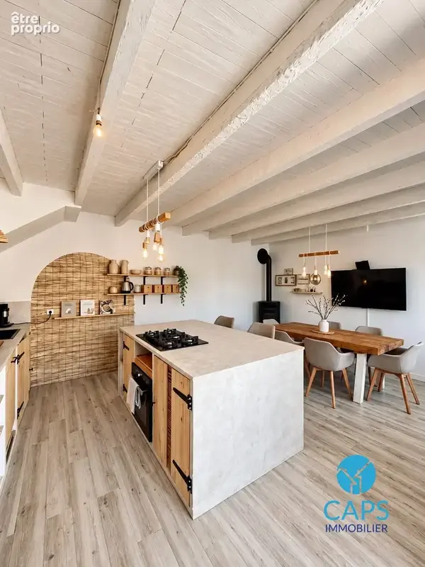 Maison 6 pièces 125 m² à vendre à Montbron (16220) - photo 2