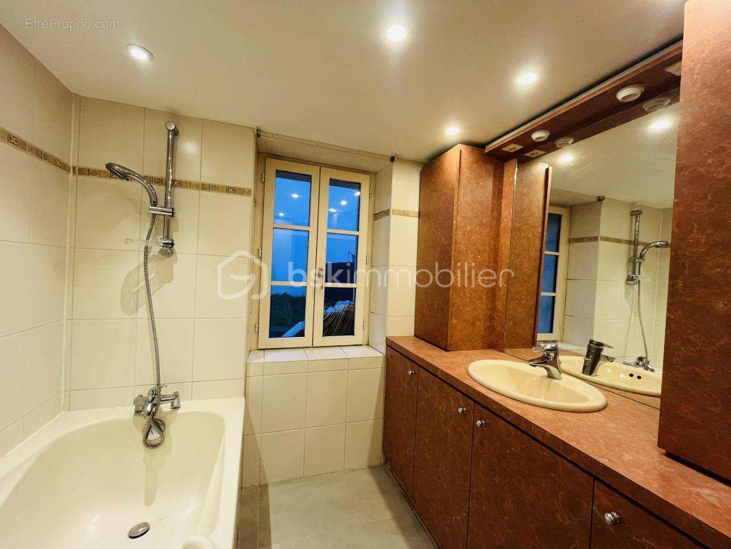 Appartement à VILLIERS-SUR-MORIN