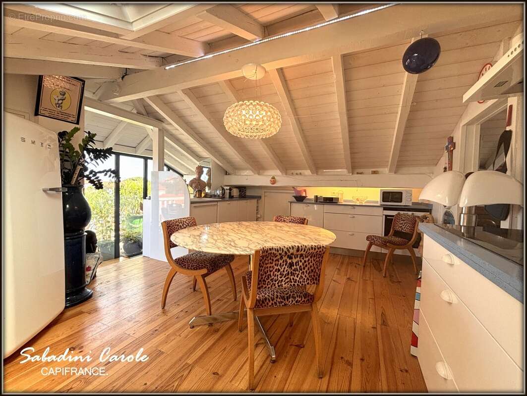 Biarritz Saint-Charles – T2 bis rénové avec terrasse - photo 2