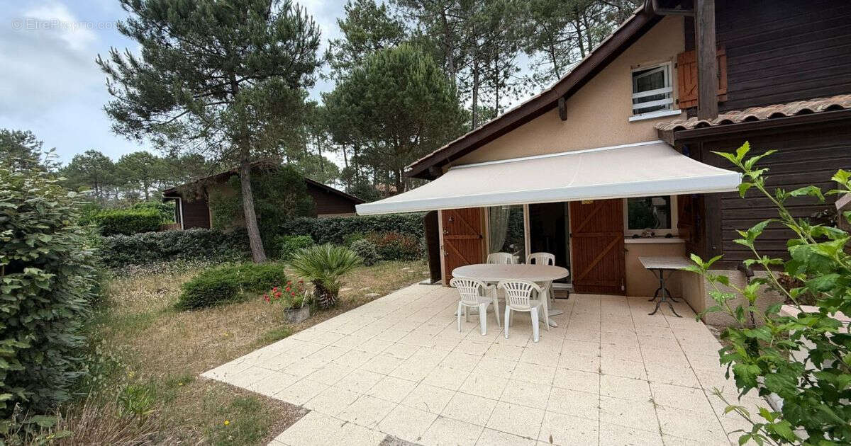 Maisonnette avec grand jardin, piscine et fort potentiel d'agrandissement Lacanau 3 pièce(s) 40 m2 - photo 4