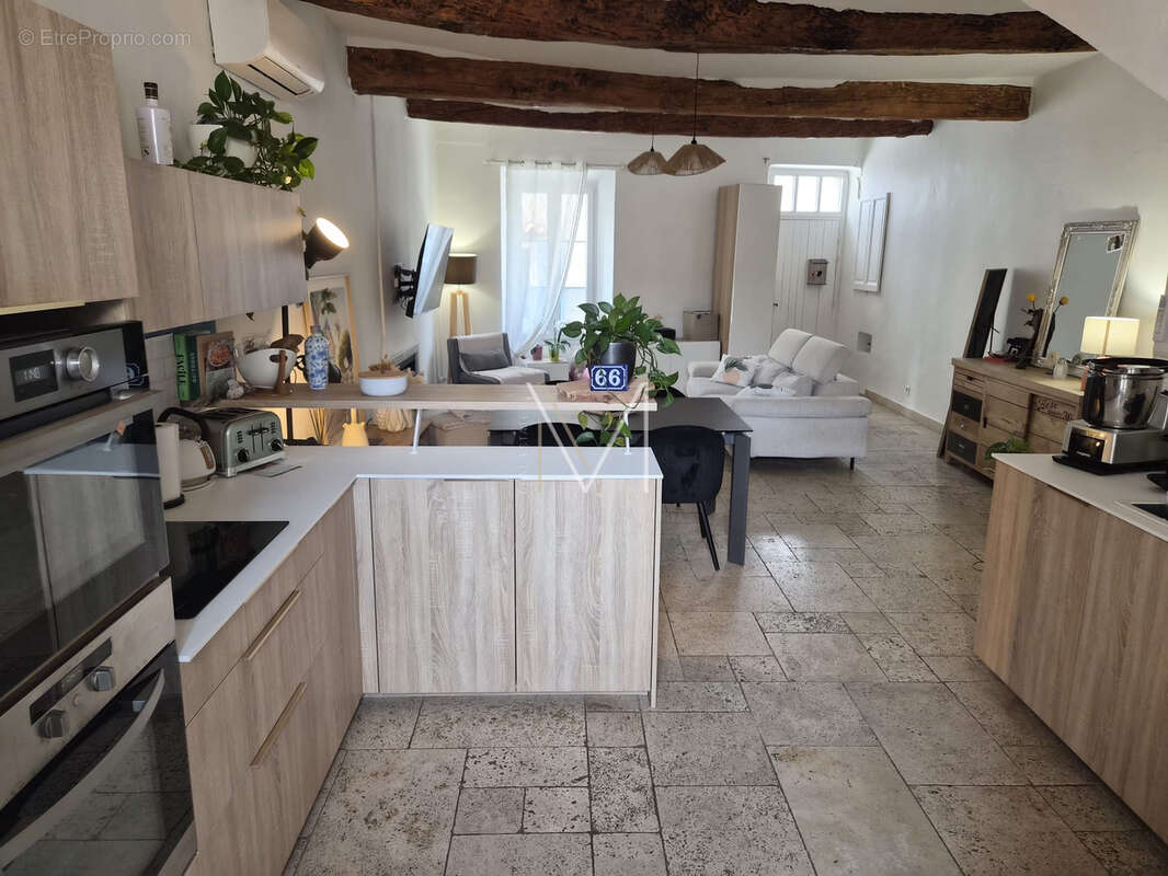 Maison à PLAN-DE-LA-TOUR