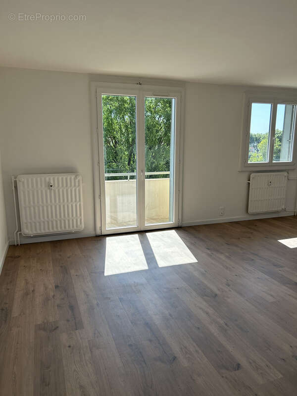 Appartement à SAINT-PRIEST