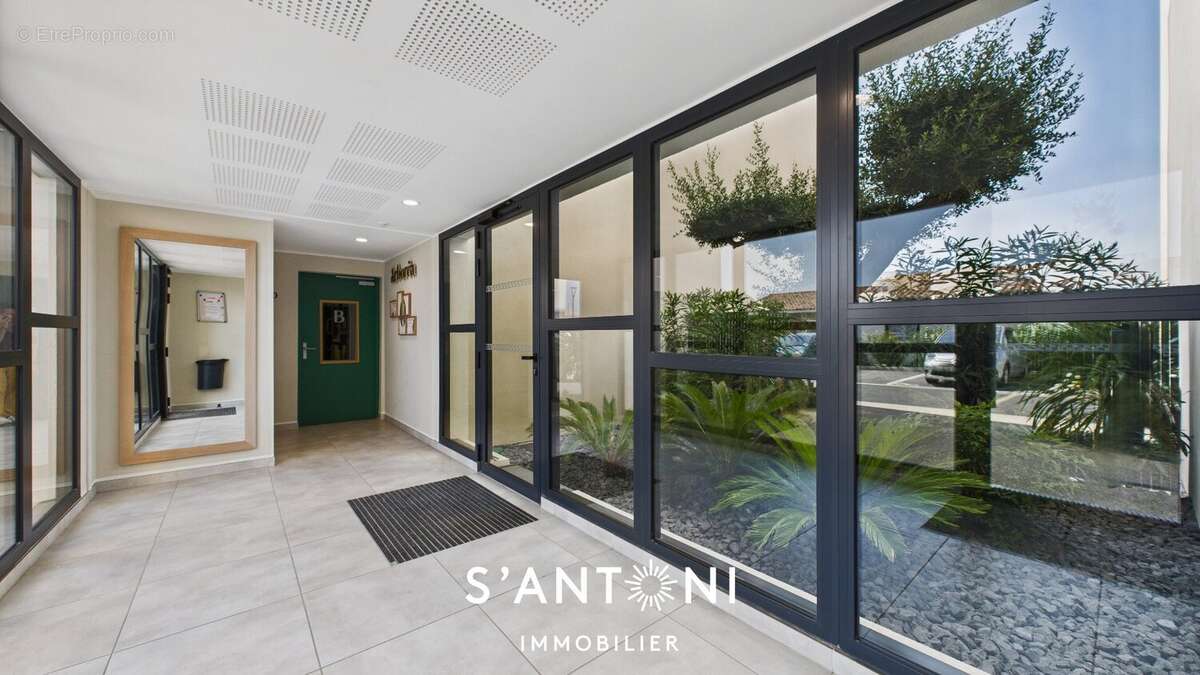 Appartement à SAUVIAN