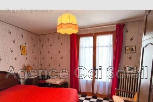 Maison à NISSAN-LEZ-ENSERUNE