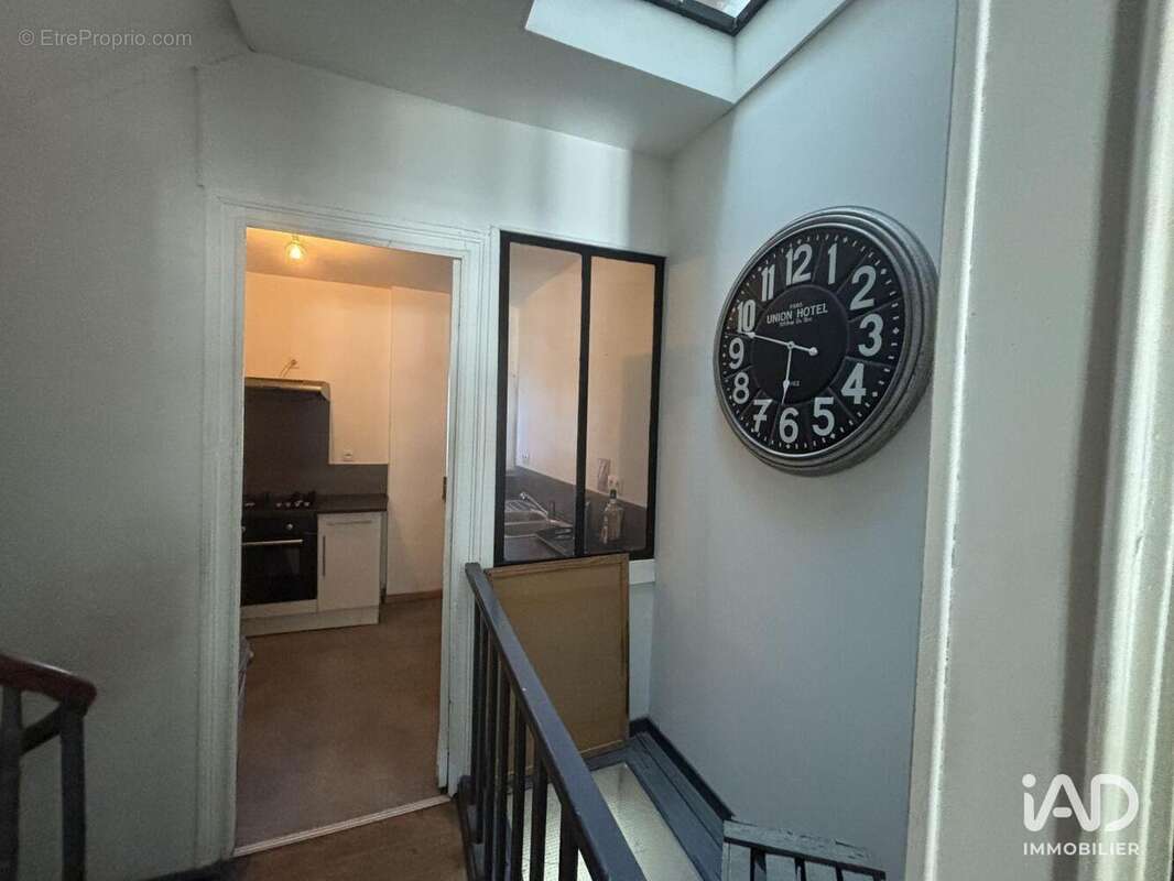 Photo 8 - Commerce à CREON