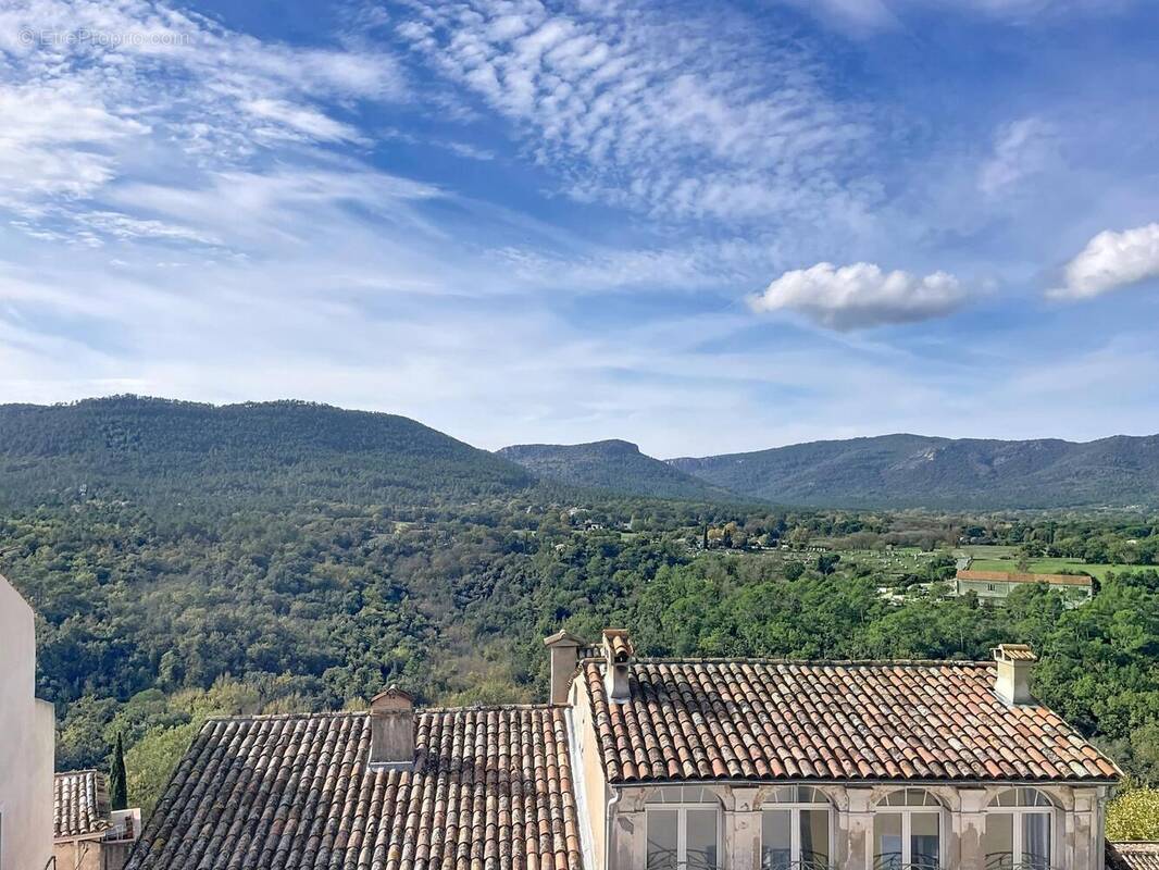 Photo 1 - Appartement à BAGNOLS-EN-FORET