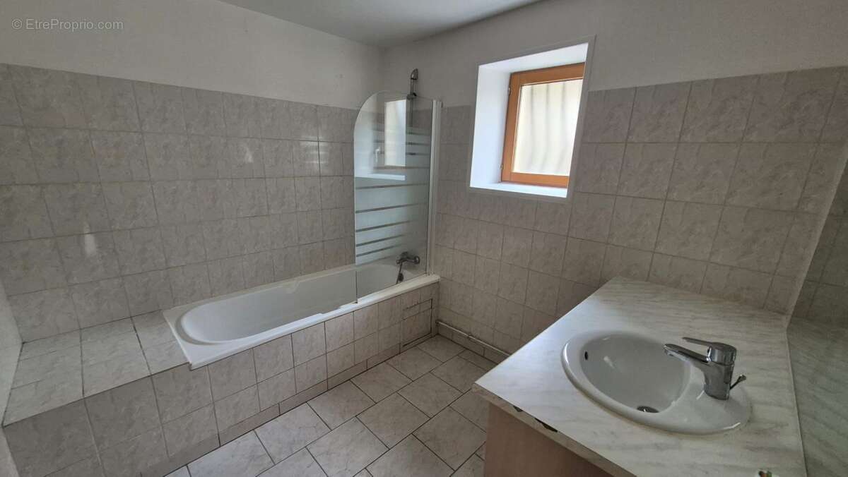 Maison à CHEMIRE-LE-GAUDIN