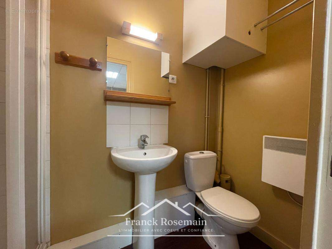 Appartement à EPERNON