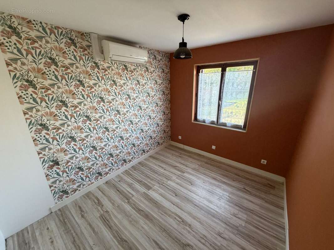 Maison à COULLONS