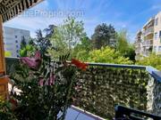 Appartement à MEYZIEU