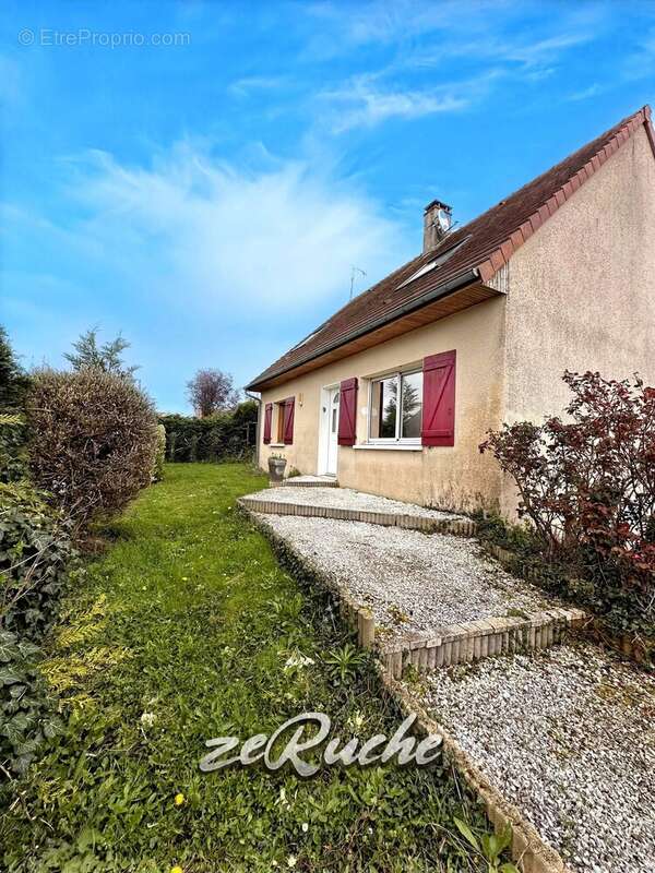 Maison à ESQUAY-NOTRE-DAME