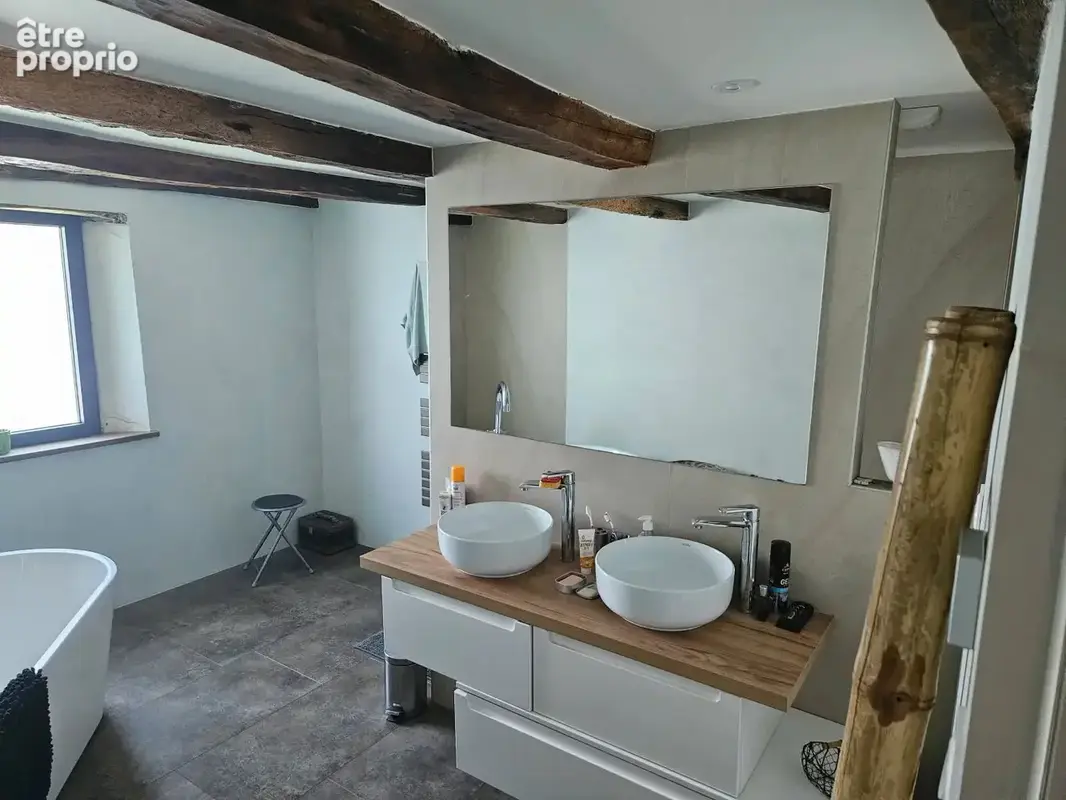 proprieté entièrement renovée - photo 8
