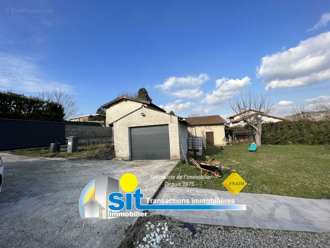 Maison à CHONAS-L&#039;AMBALLAN