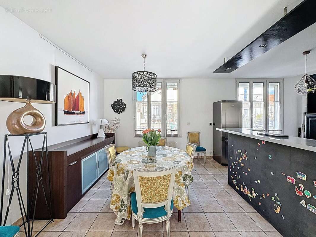 Maison à MAISONS-ALFORT