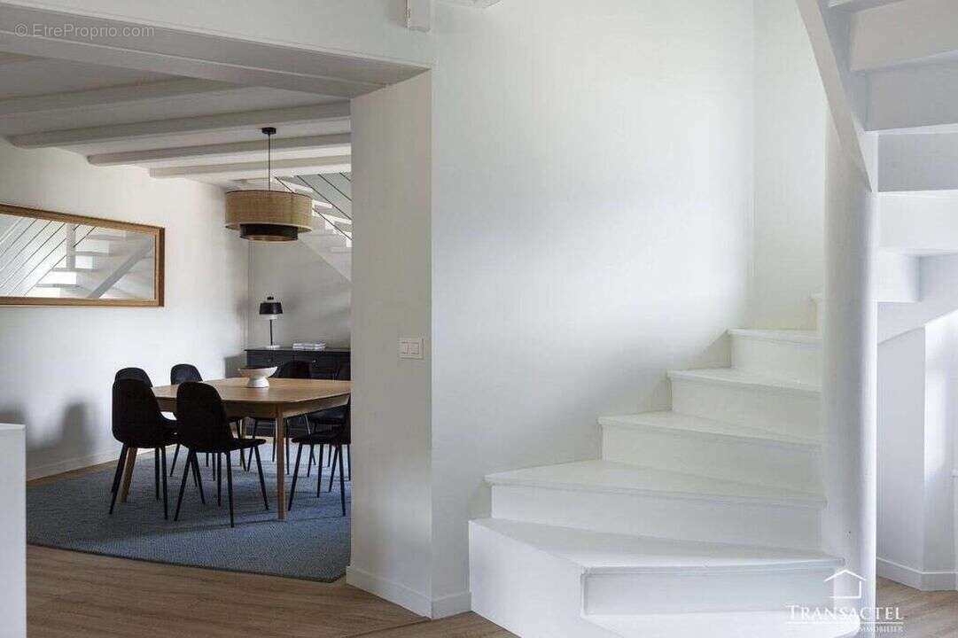 Appartement à SAINT-GERVAIS-LES-BAINS