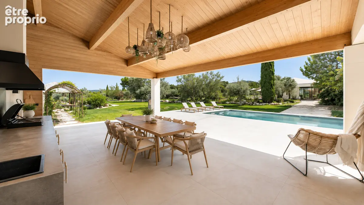 Eygalières , L' oliveraie d'Eygalières , domaine contemporain d'environ 635 m² sur près de 2 hectares avec vue Alpilles, piscine - photo 4