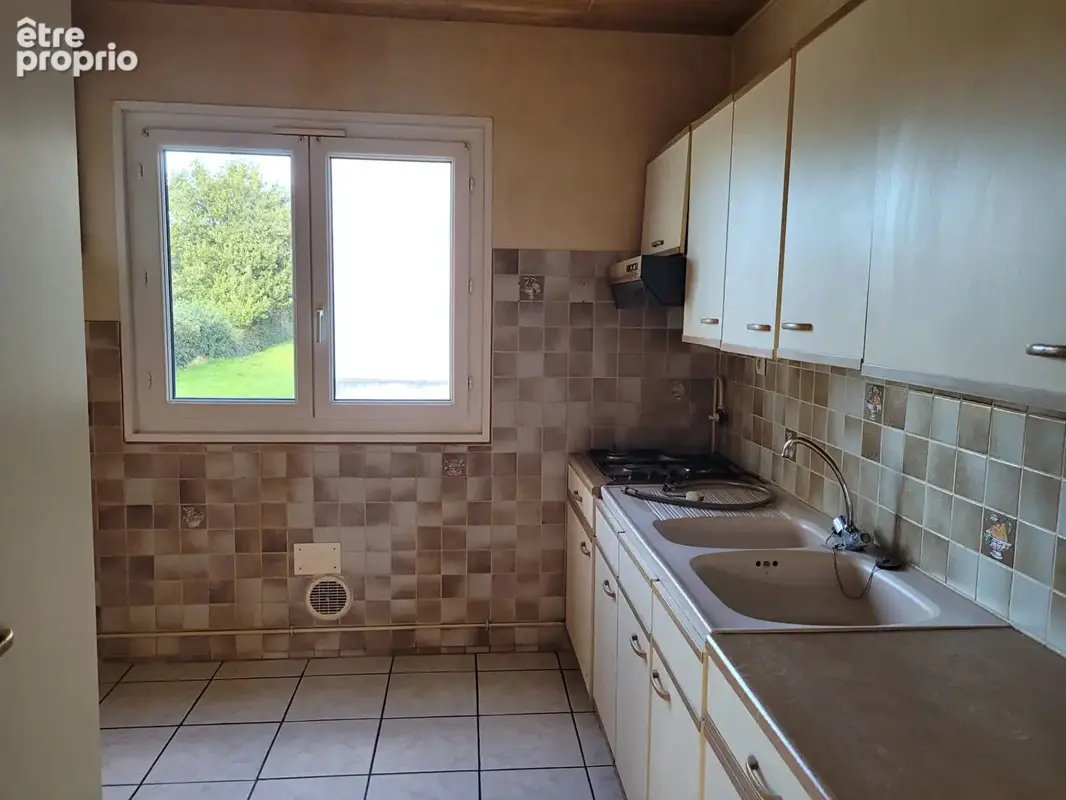 ROCHEFORT appartement situé au 1er étage de 70 m² avec balcon exposé sud et garage de 18 m² - photo 14