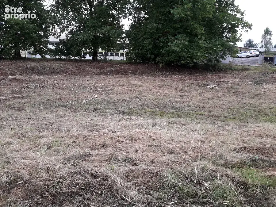Terrain 731 m² à Forbach  - photo 1