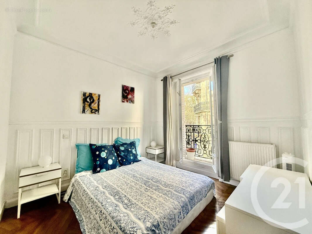 Appartement à CLICHY