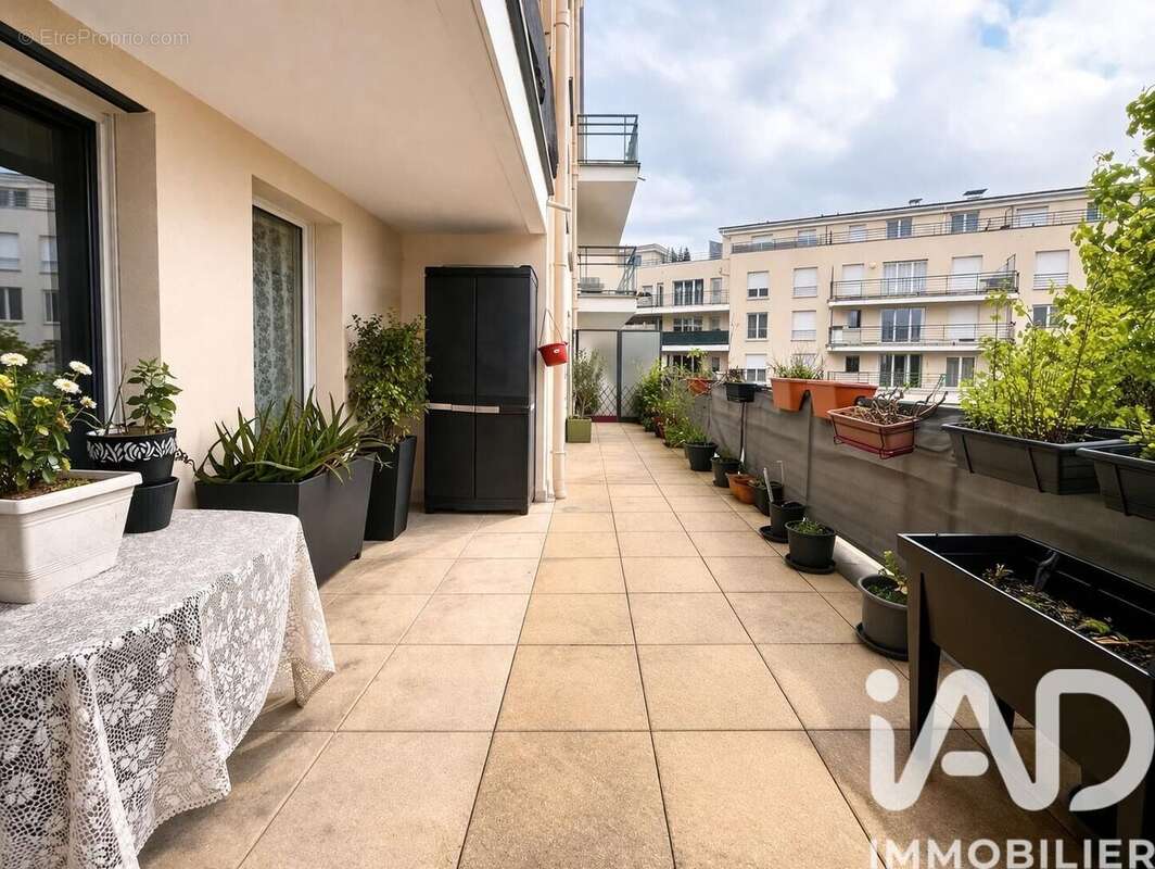 Photo 5 - Appartement à CORBEIL-ESSONNES